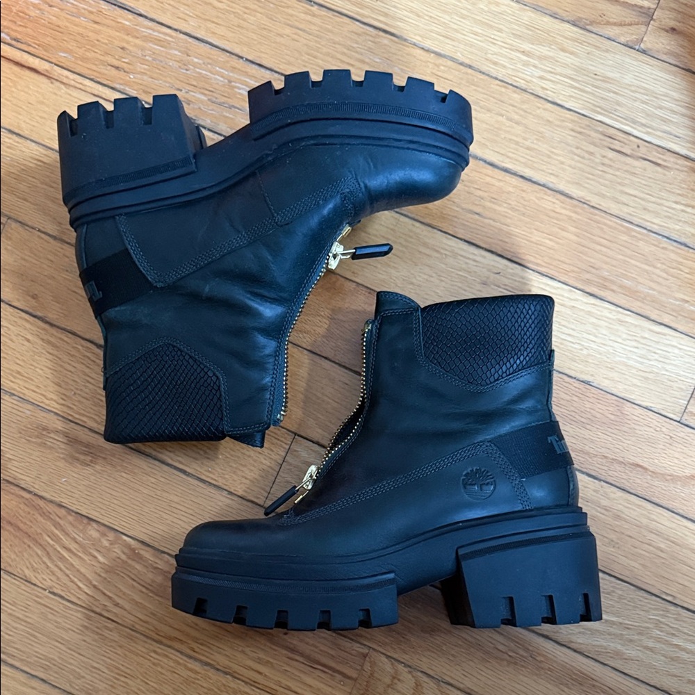 Timberland Women's Black Chunky Zip Ankle Boots